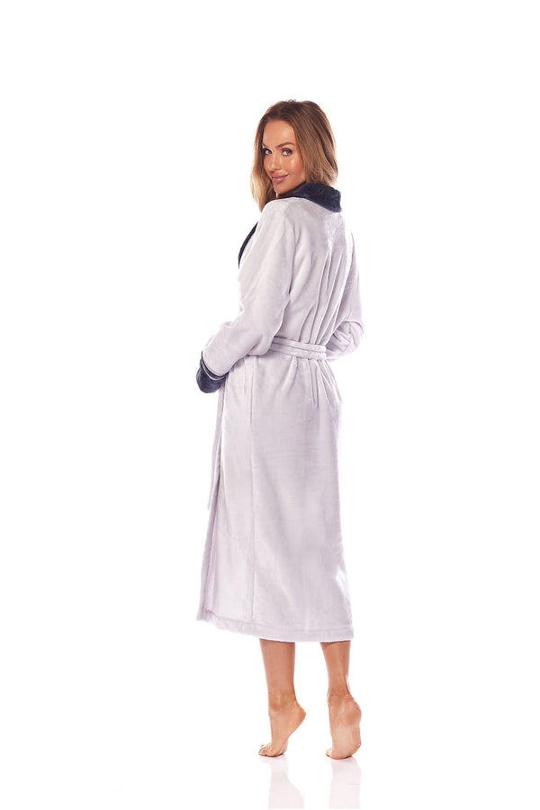 Bathrobe Model 199721 L&L Collection