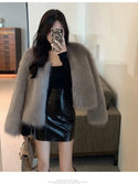 2024 Winter Warm Lady Faux Fur Coats Long Sleeves Short Cut Women Winter Artificial Fur Coat Thick Warm Female Faux Fur Jackets