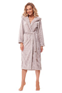 Bathrobe Model 188992 L&L Collection