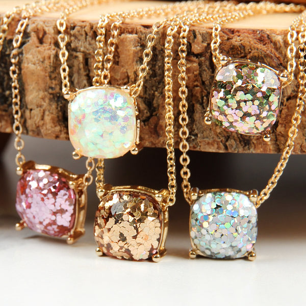 16355 - Cushion Glitter Necklace